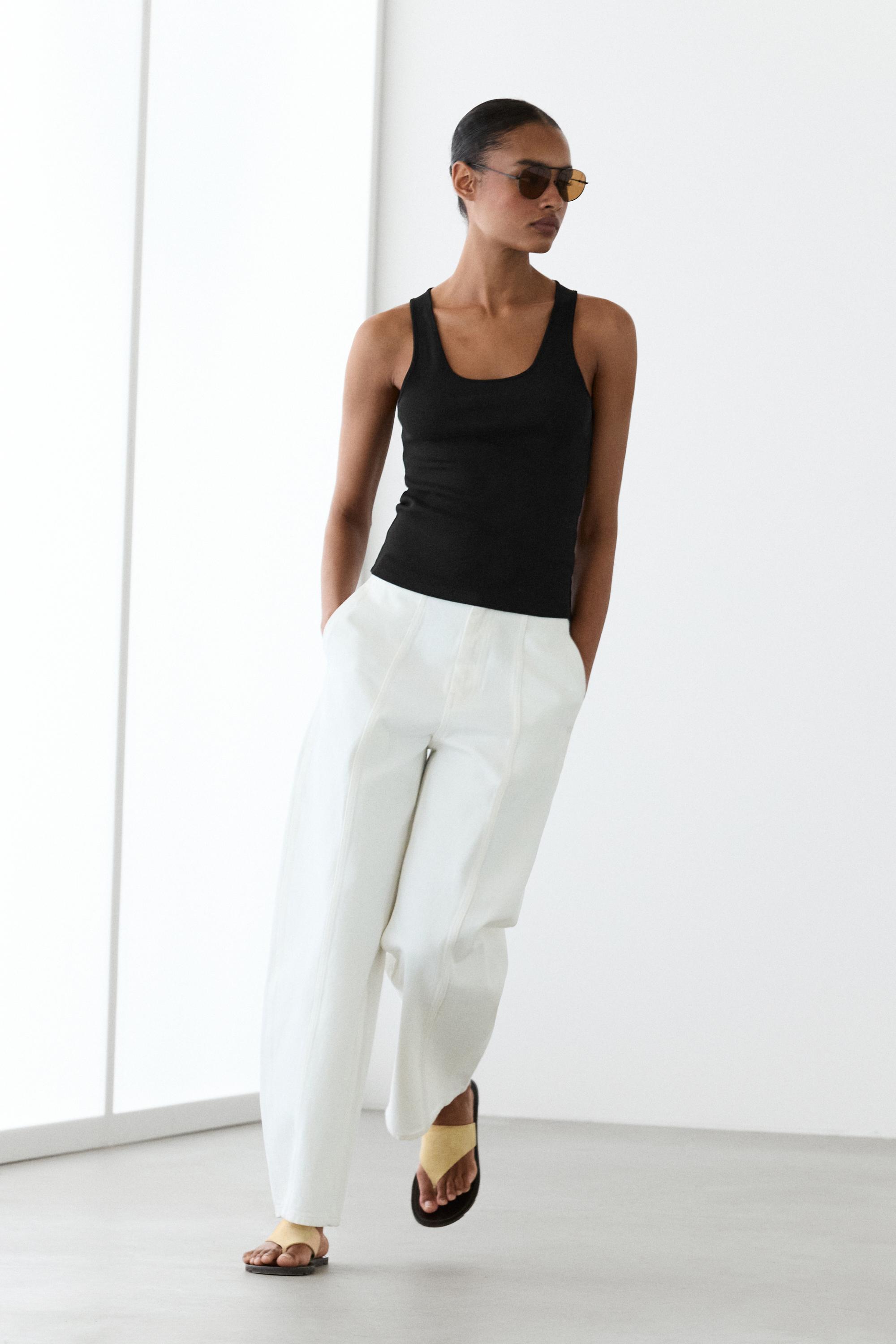 Scoop neck strappy top